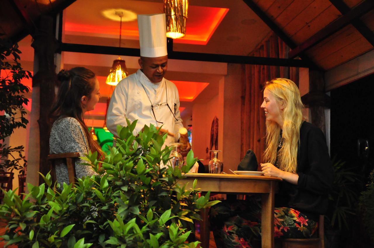 Oak Ray La Ella Breeze Hotel Eksteriør billede